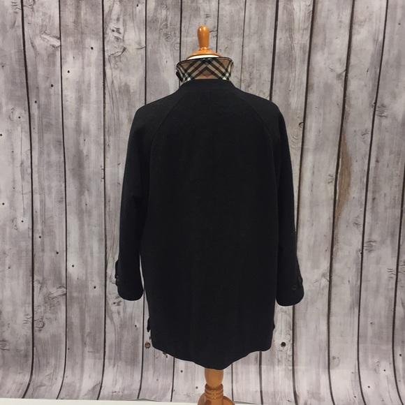 Burberry Overcoat - Picture 5 of 8